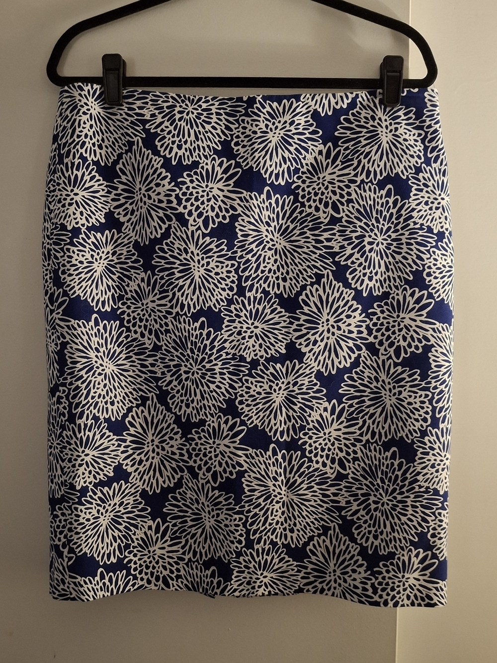 Liz Claiborne Women's Navy & White Floral Pencil Skirt